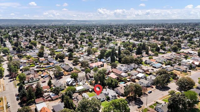 2412 E Diamond Ave, Spokane, WA 99217
