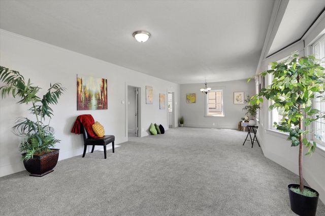 2412 E Diamond Ave, Spokane, WA 99217