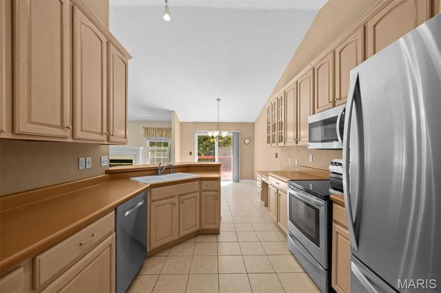 7732 Baxter Drive, Belleville, IL 62223