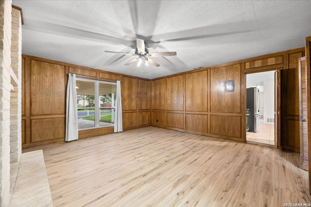 10703 GREEN TRAIL DR, San Antonio, TX 78223