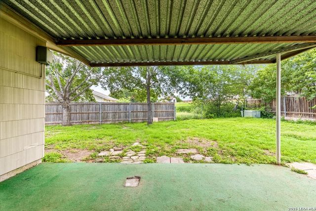10703 GREEN TRAIL DR, San Antonio, TX 78223