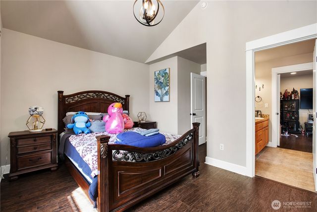 3930 Cameron Drive NE, Lacey, WA 98516