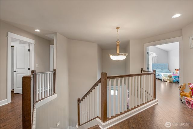 3930 Cameron Drive NE, Lacey, WA 98516