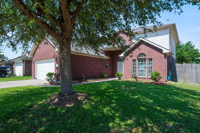 131 Sunset Falls Drive, La Marque, TX 77568