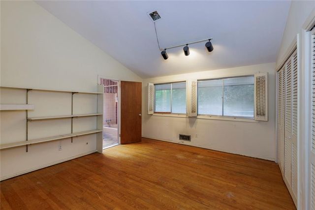 4961 Rebel Trail, Atlanta, GA 30327