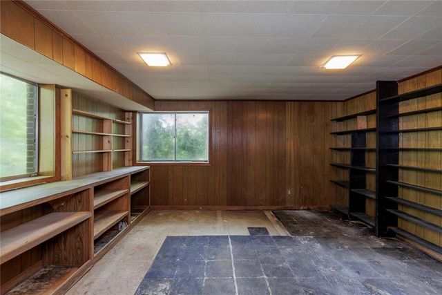 4961 Rebel Trail, Atlanta, GA 30327