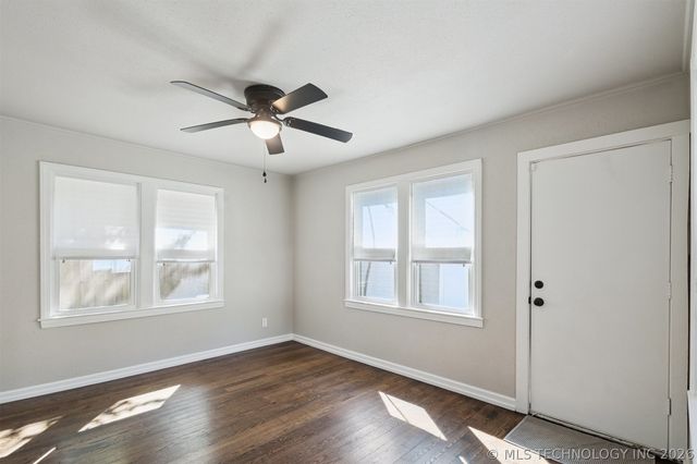 4702 E 4th Place, Tulsa, OK 74112