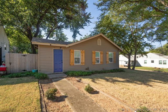 4702 E 4th Place, Tulsa, OK 74112