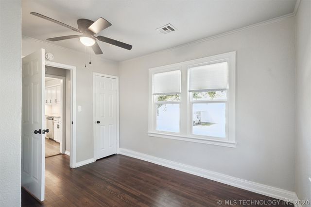 4702 E 4th Place, Tulsa, OK 74112