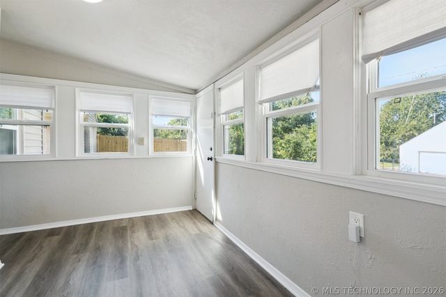 4702 E 4th Place, Tulsa, OK 74112