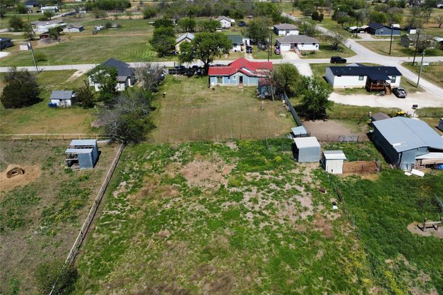 126 Alexander Street, Hillsboro, TX 76645