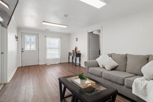 126 Alexander Street, Hillsboro, TX 76645