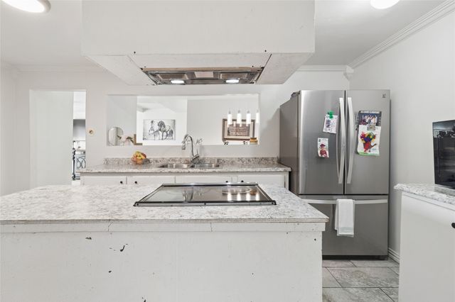 126 Alexander Street, Hillsboro, TX 76645