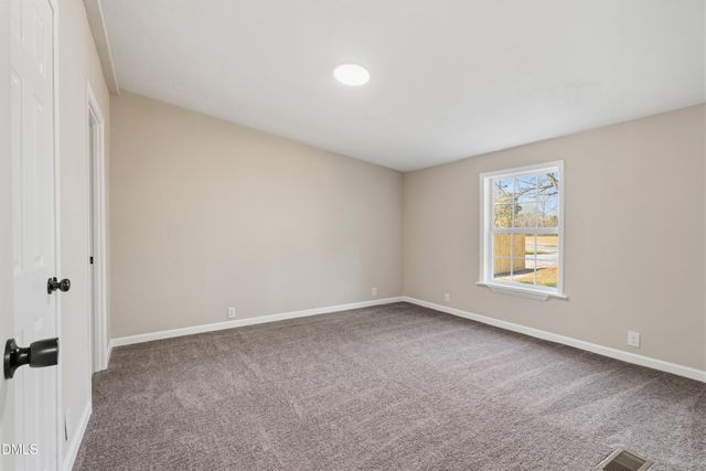 193 John L Road, Maxton, NC 28364