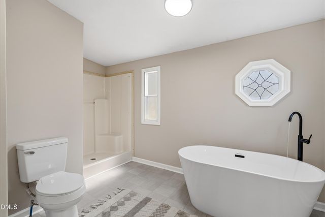 193 John L Road, Maxton, NC 28364