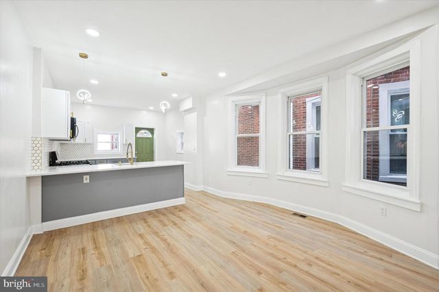 5831 WASHINGTON AVE, Philadelphia, PA 19143