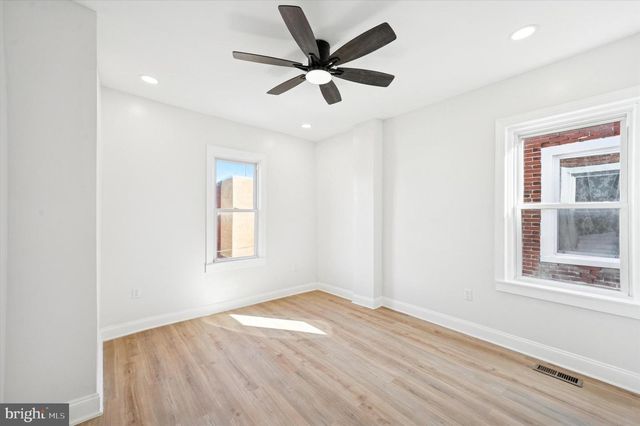 5831 WASHINGTON AVE, Philadelphia, PA 19143