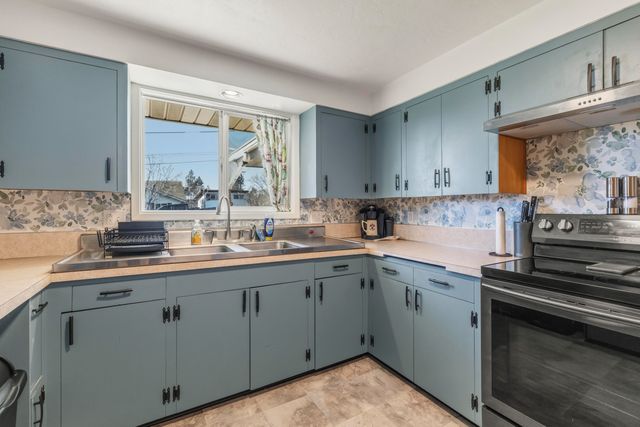 2181 Kiln Street, Klamath Falls, OR 97601