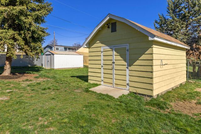 2181 Kiln Street, Klamath Falls, OR 97601