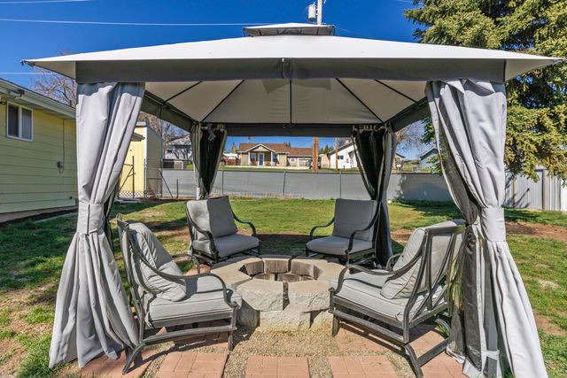 2181 Kiln Street, Klamath Falls, OR 97601