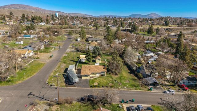 2181 Kiln Street, Klamath Falls, OR 97601