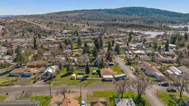 2181 Kiln Street, Klamath Falls, OR 97601