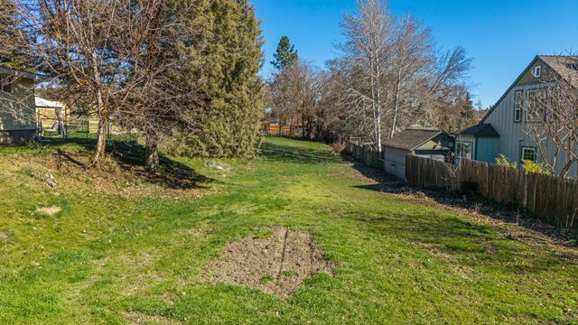 2181 Kiln Street, Klamath Falls, OR 97601