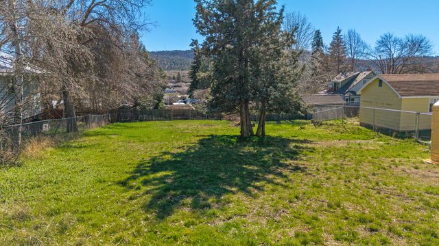2181 Kiln Street, Klamath Falls, OR 97601