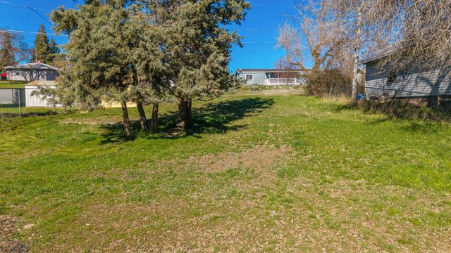 2181 Kiln Street, Klamath Falls, OR 97601