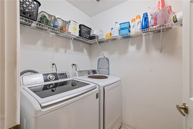 5648 Riverboat Circle SW, Vero Beach, FL 32968