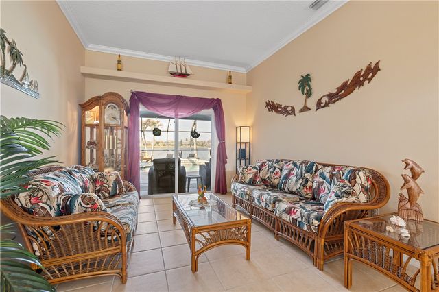 5648 Riverboat Circle SW, Vero Beach, FL 32968