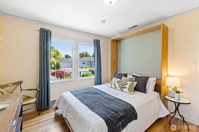 2709 Lynn Street, Bellingham, WA 98225