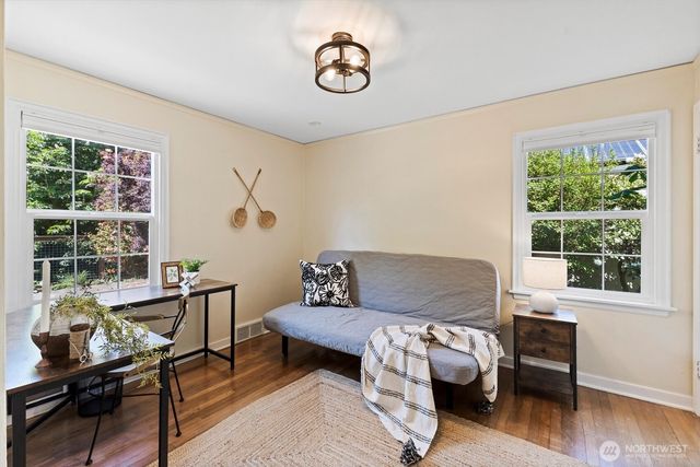 2709 Lynn Street, Bellingham, WA 98225