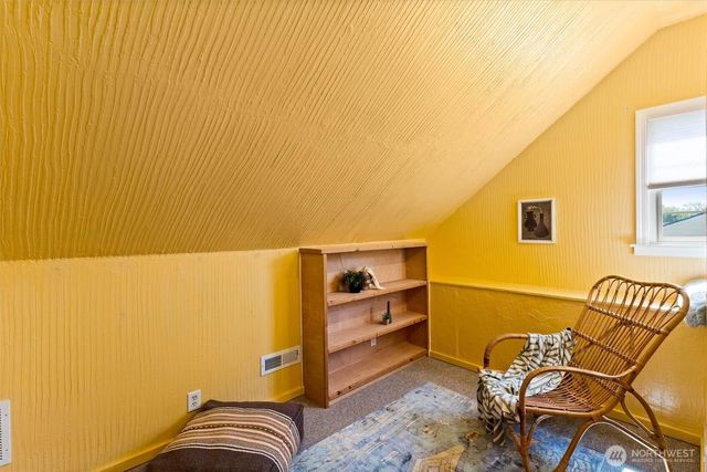 2709 Lynn Street, Bellingham, WA 98225