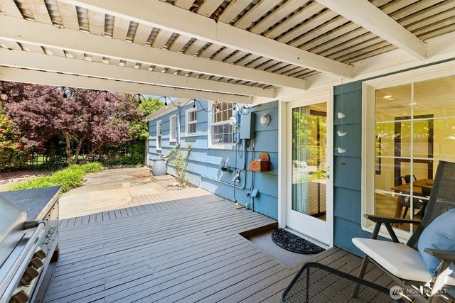 2709 Lynn Street, Bellingham, WA 98225