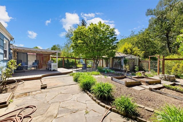 2709 Lynn Street, Bellingham, WA 98225