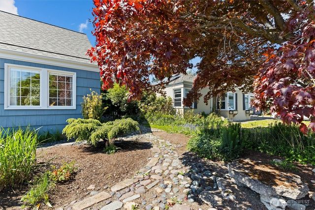 2709 Lynn Street, Bellingham, WA 98225