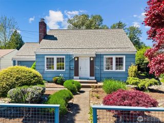 2709 Lynn Street, Bellingham, WA 98225