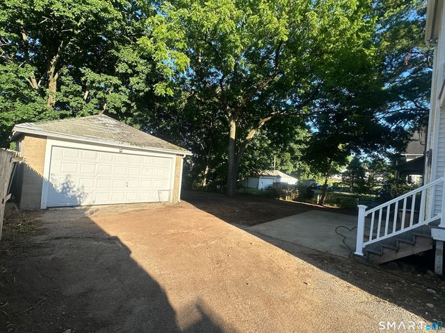 46 Holbrook Street, Ansonia, CT 06401
