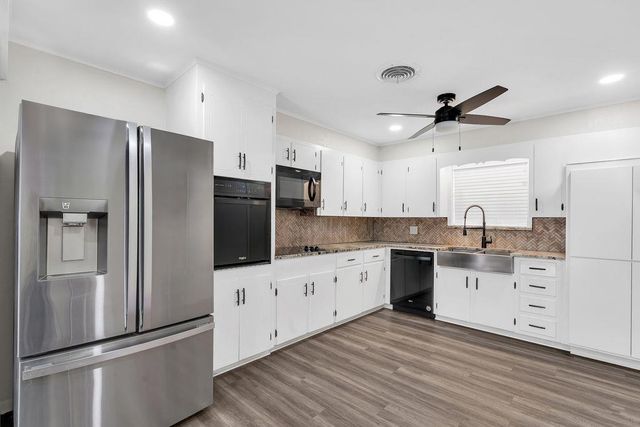 803 Slone, Marshall, TX 75672