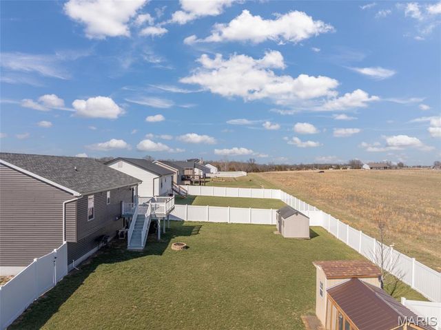 327 Late Harvest Drive, Wright City, MO 63390