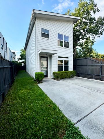 612 E 29th Street, Houston, TX 77008