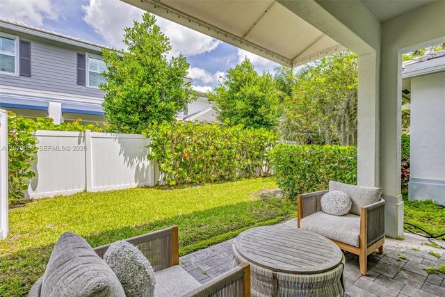 4921 Pointe Midtown Way, Palm Beach Gardens, FL 33418