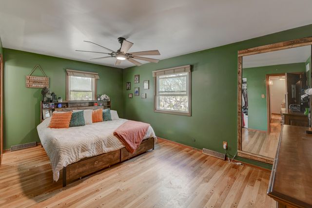 1637 Holly Lane, Munster, IN 46321