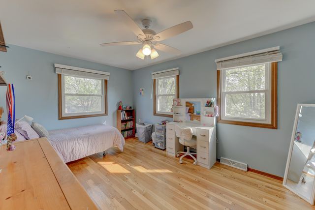 1637 Holly Lane, Munster, IN 46321