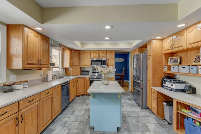 1637 Holly Lane, Munster, IN 46321