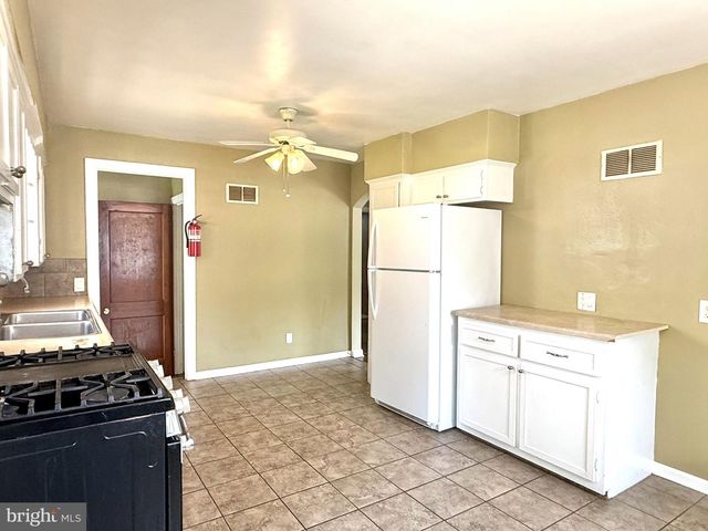 61 COLSON ST, Hamilton Twp, NJ 08610
