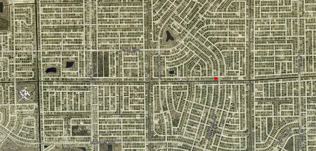 984 Lakeside DR, LEHIGH ACRES, FL 33974 — photo 2