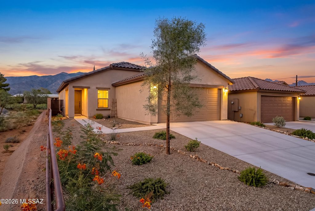 15334 N Primrose Peak Trail, Tucson, AZ 85739