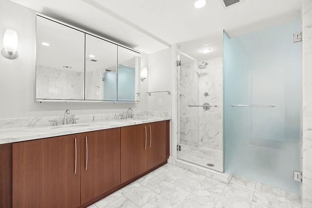 3 Battery Wharf 3303, Boston, MA 02109